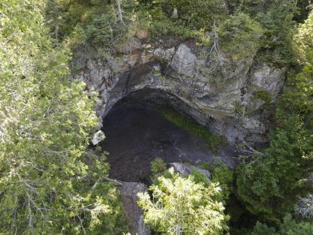 La Grotte, vue du ciel